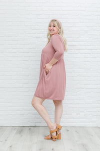 Weekender Dress In Mauve