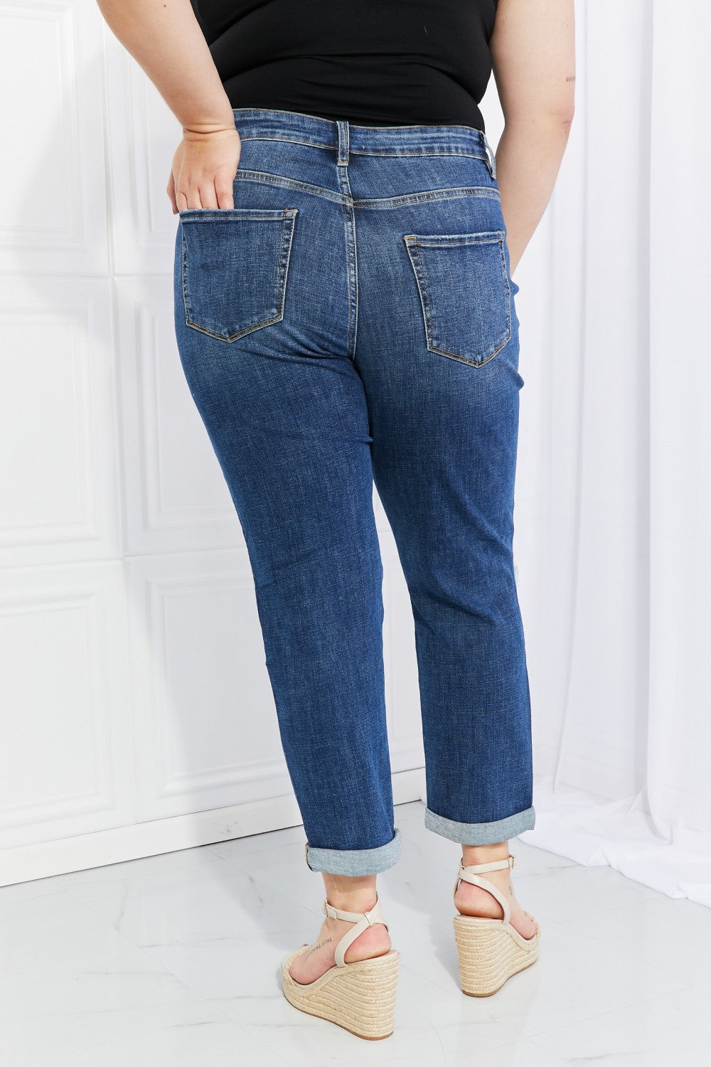 VERVET Full Size Distressed Cropped Jeans with Pockets