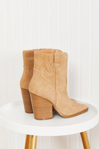 East Lion Corp Lasso My Heart Cowboy Booties