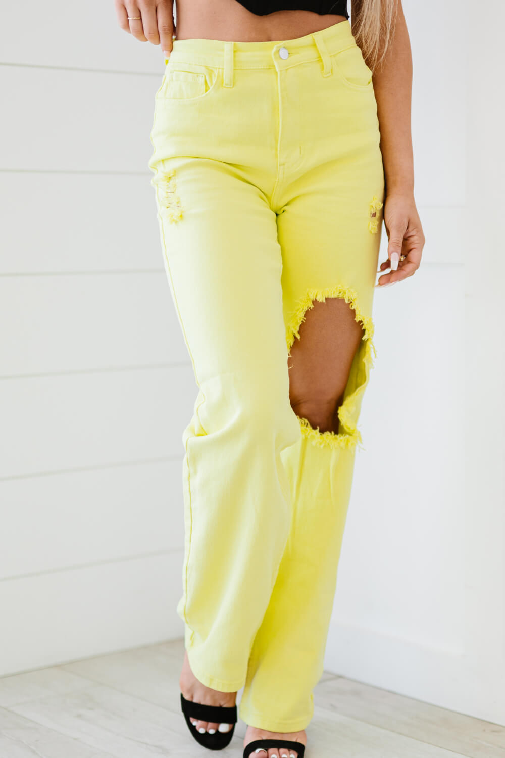 Vibrant Kami Destroyed Wide Leg Jeans