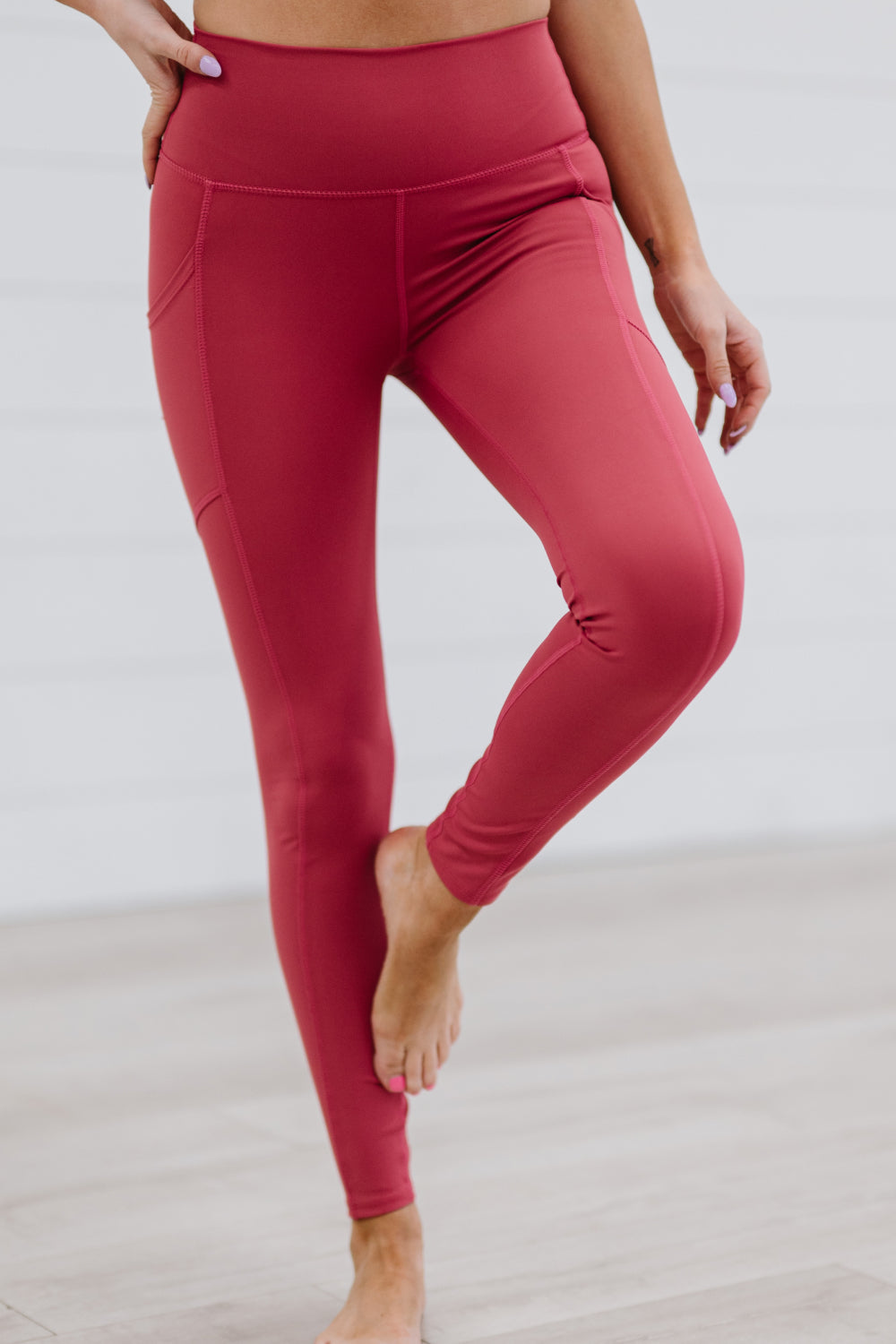 Zenana Step Aside Full Size Athletic Leggings with Pockets in Rose