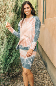 Tickle Me Tie Dye Top in Peach