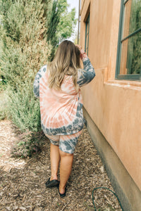 Tickle Me Tie Dye Top in Peach