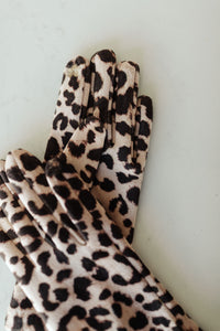 Baby It's Cold Gloves In Leopard