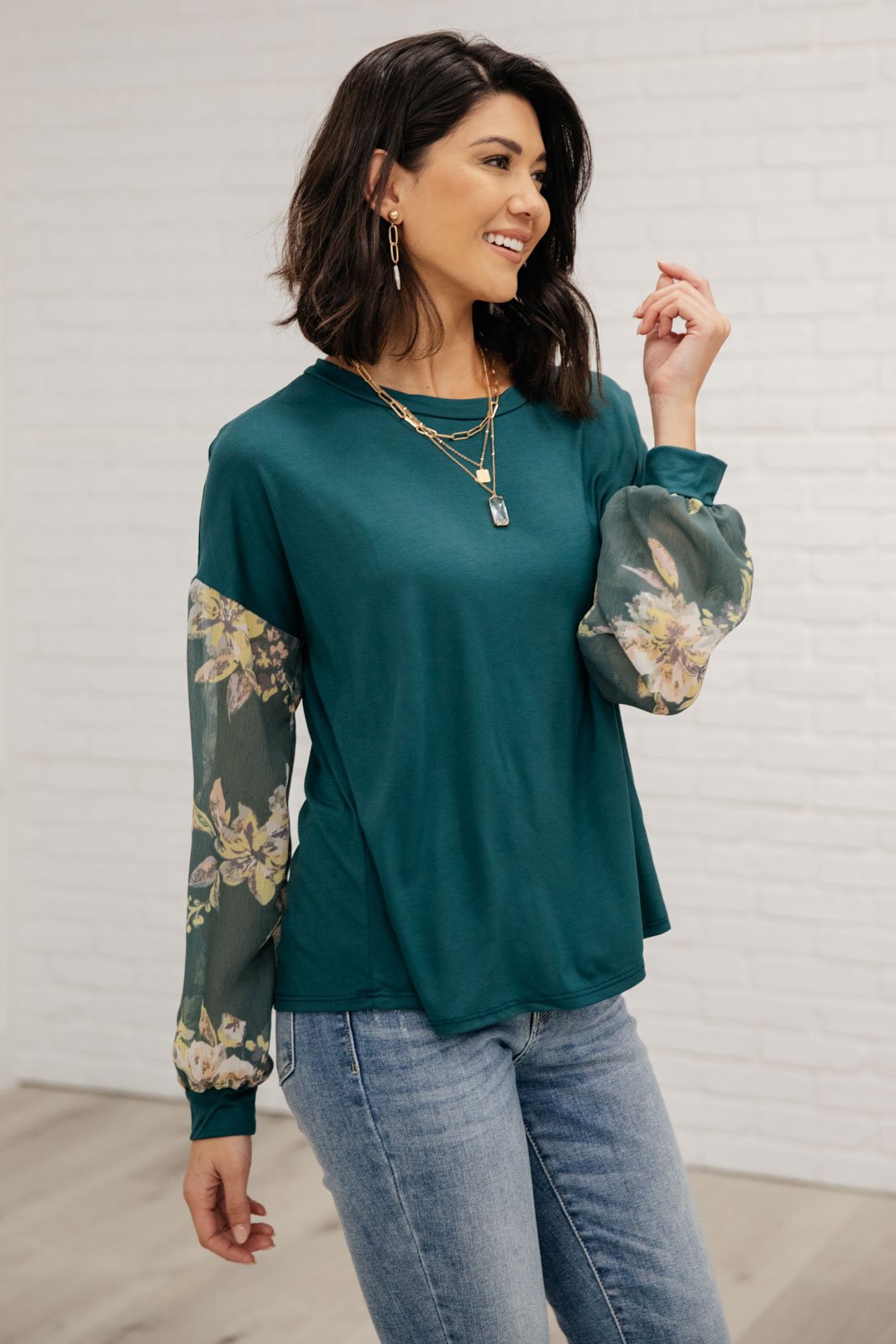 Bouquet Sleeves Top in Green