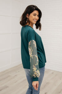 Bouquet Sleeves Top in Green