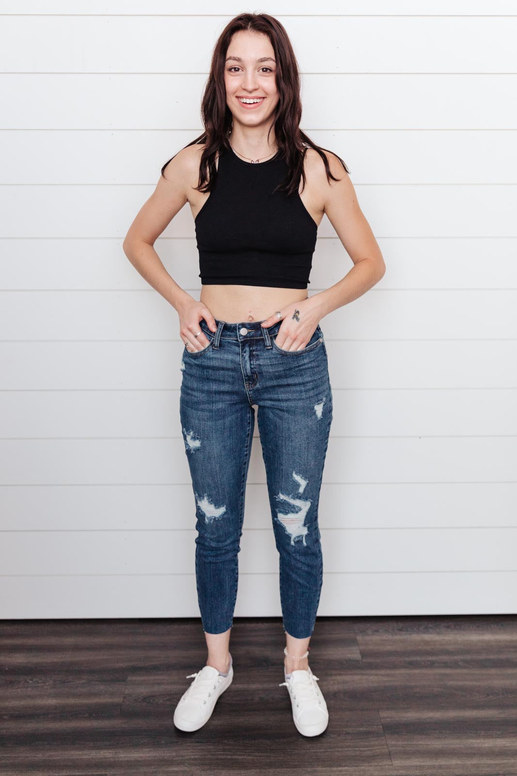 Vintage Indigo Cropped Skinny Jeans