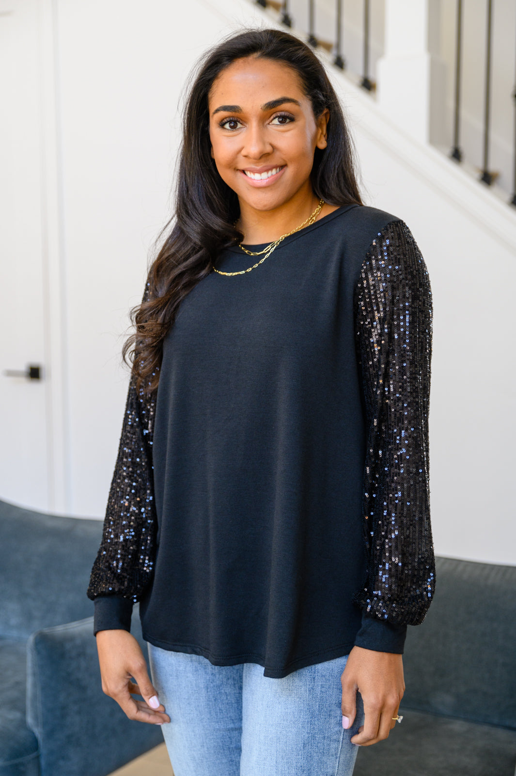 Center Of Attention Blouse In Black