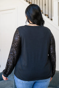 Center Of Attention Blouse In Black