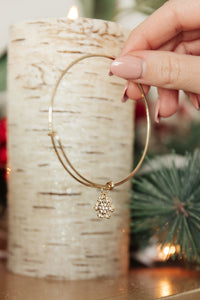 Charming Snowflake Bangle