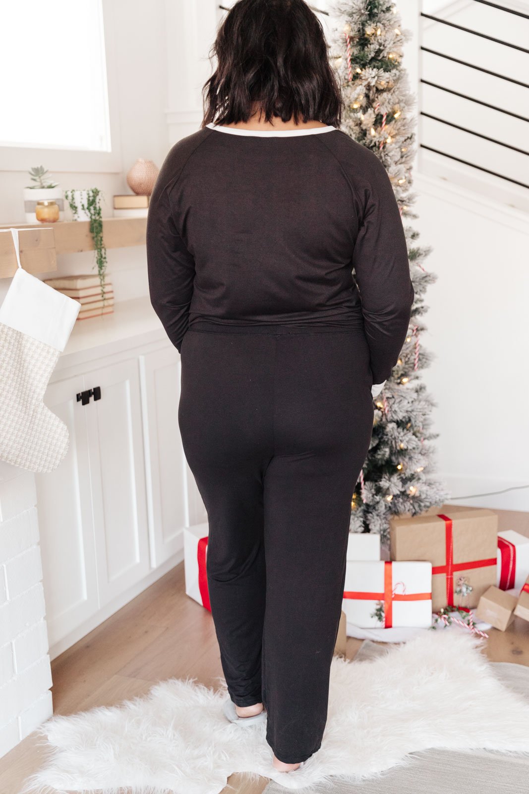 DOORBUSTER Classic & Cozy Pajama Bottoms in Black