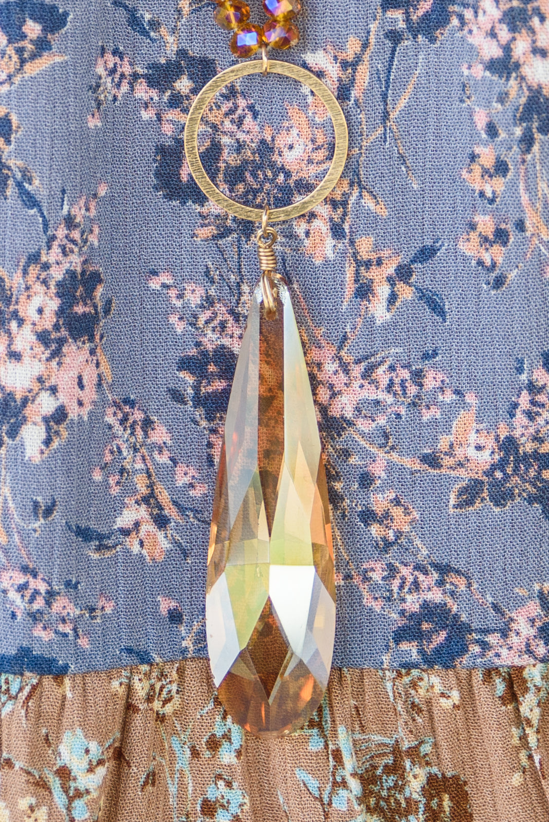 Crystal Teardrop Pendant Necklace in Gold