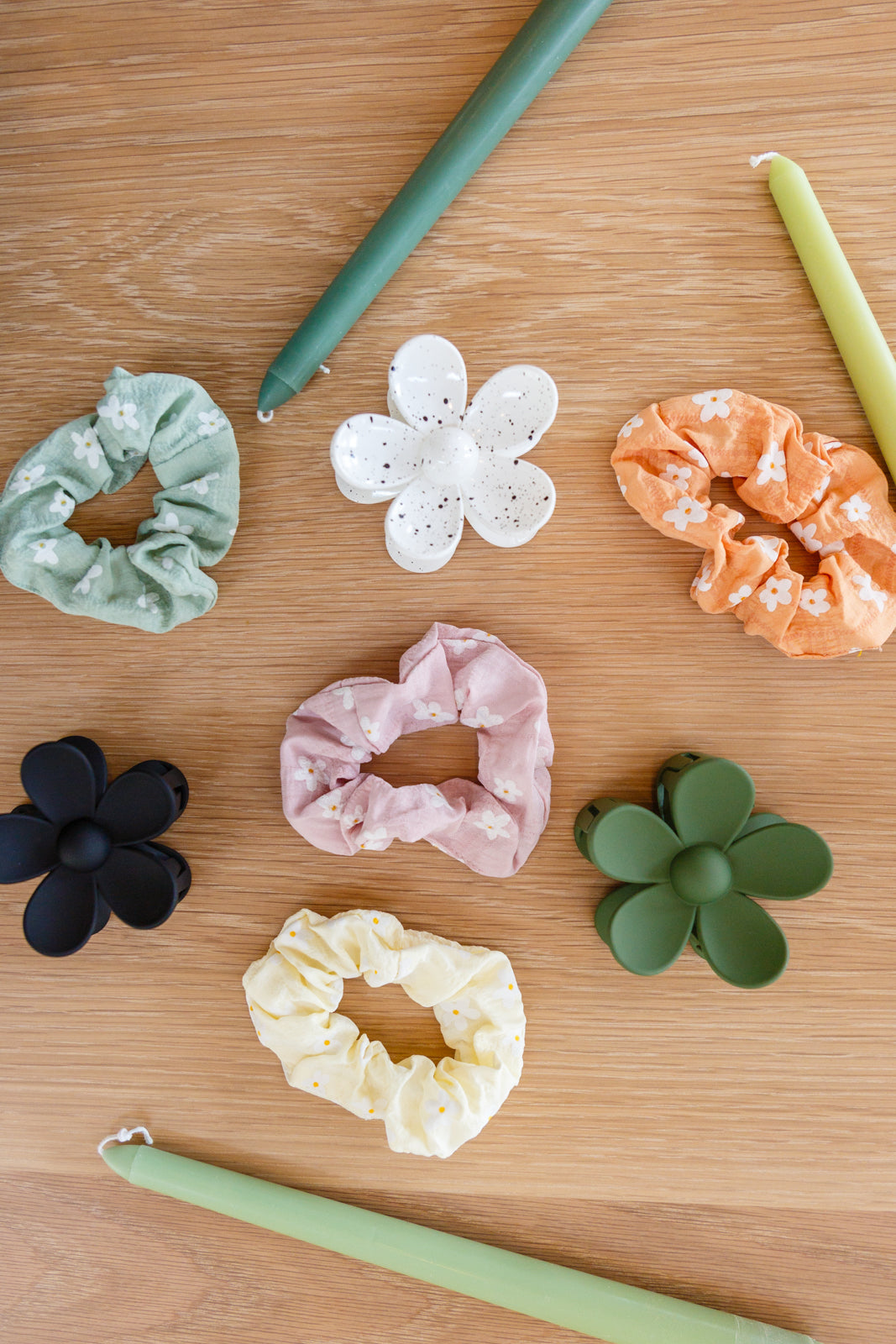 Daisy Day Hair Scrunchies