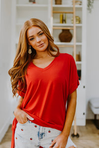 Easy Mornings V-Neck T-Shirt In Red