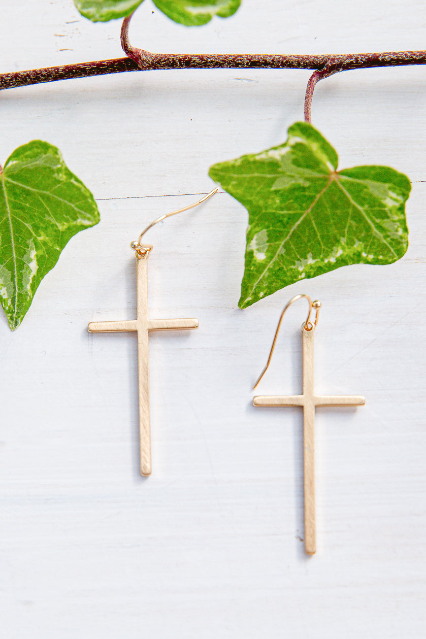 Faithful Path Earrings In Gold