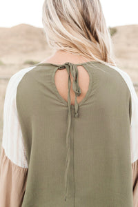 Fortuna Top in Olive