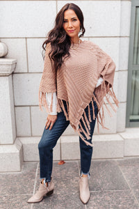 Hanging For The Weekend Poncho In Mocha