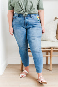 Hi-Rise Relaxed Sunflower Embroidery Jeans