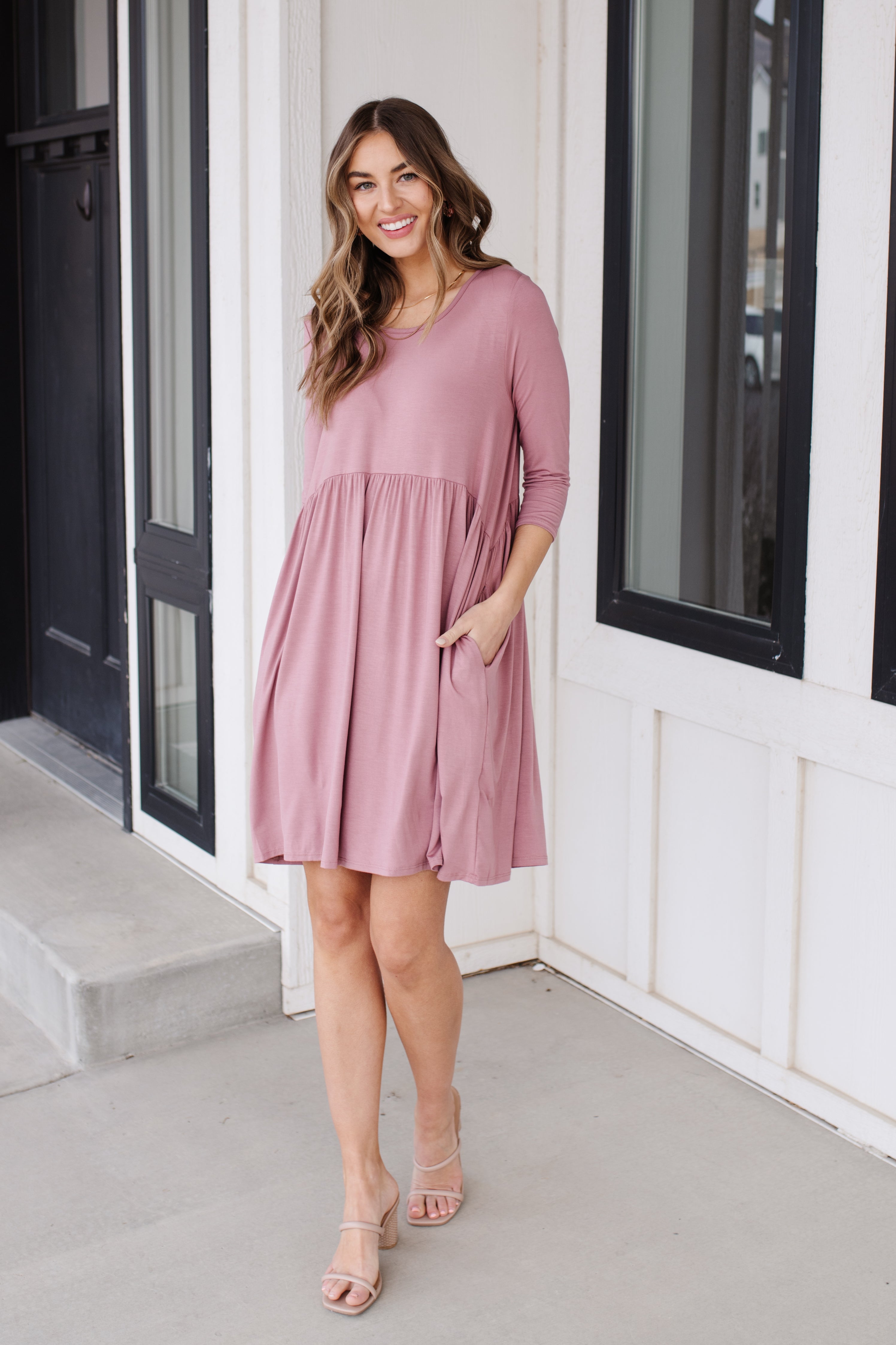 Weekender Dress In Mauve