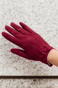 It's A Wonderful Life Gloves in Burgundy