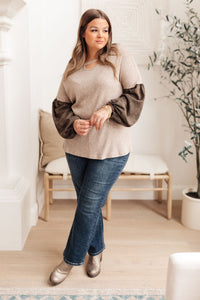 Jennica Top in Taupe