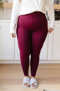 DOORBUSTER Living in Style High Waist Leggings in Burgundy