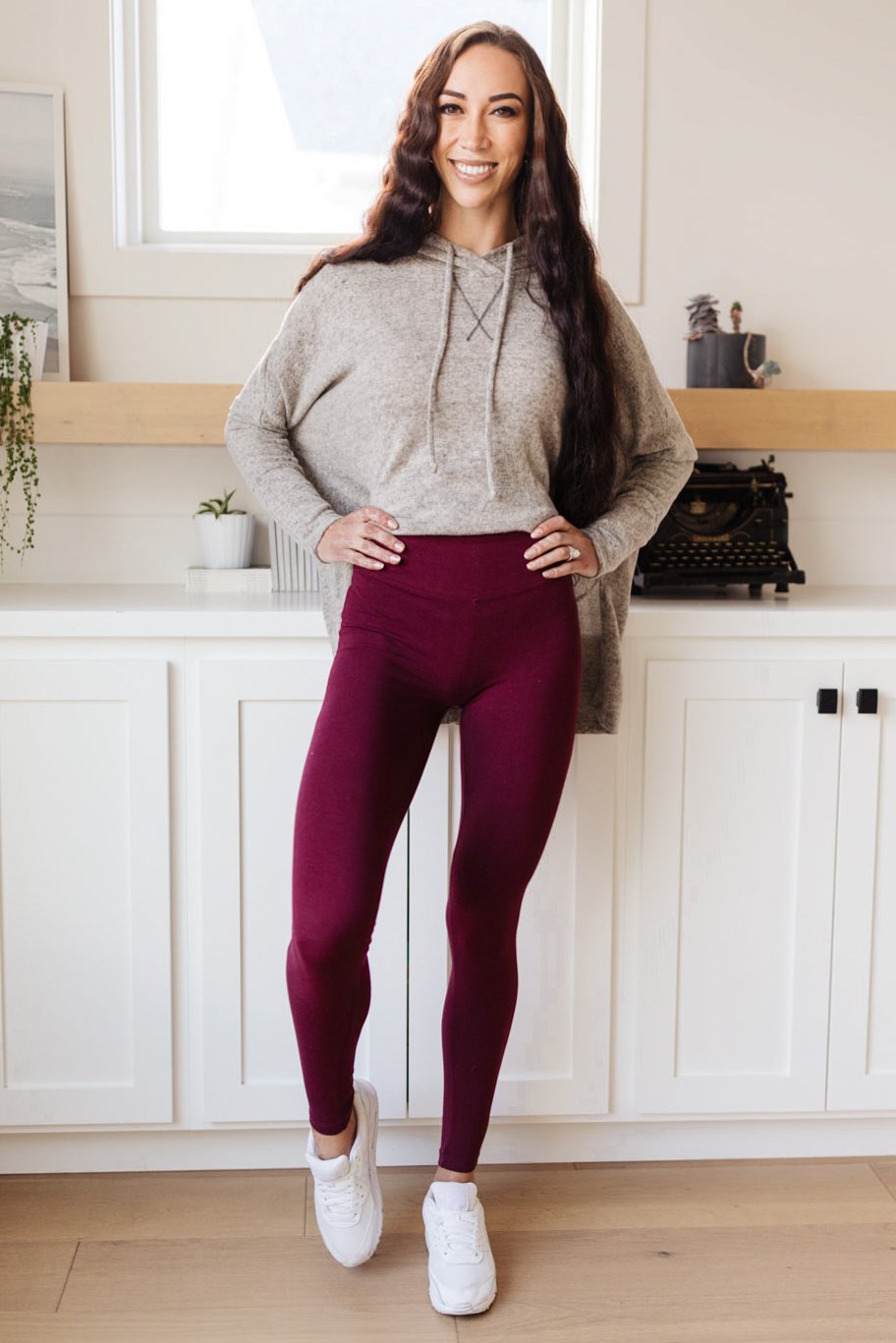 DOORBUSTER Living in Style High Waist Leggings in Burgundy