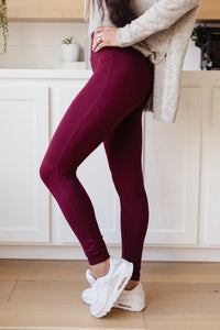 DOORBUSTER Living in Style High Waist Leggings in Burgundy