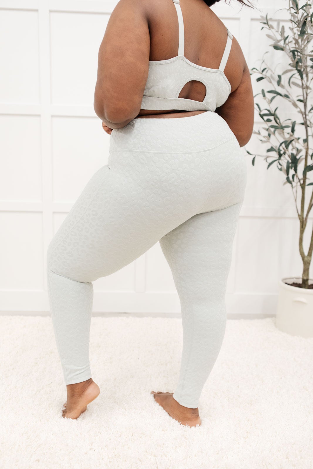 Lux & Plush Leggings In Mist