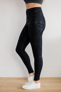 Perfect Fit Black Foil Leggings