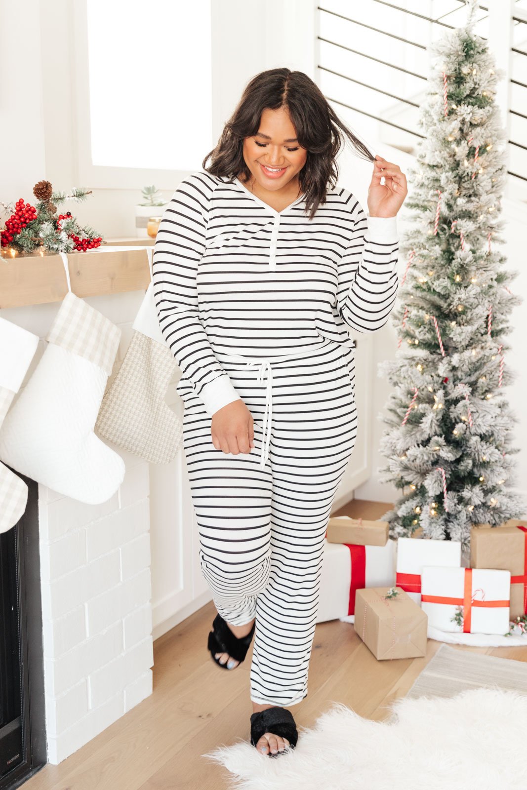 DOORBUSTER Snuggle in Stripes Pajama Bottoms in White/Black