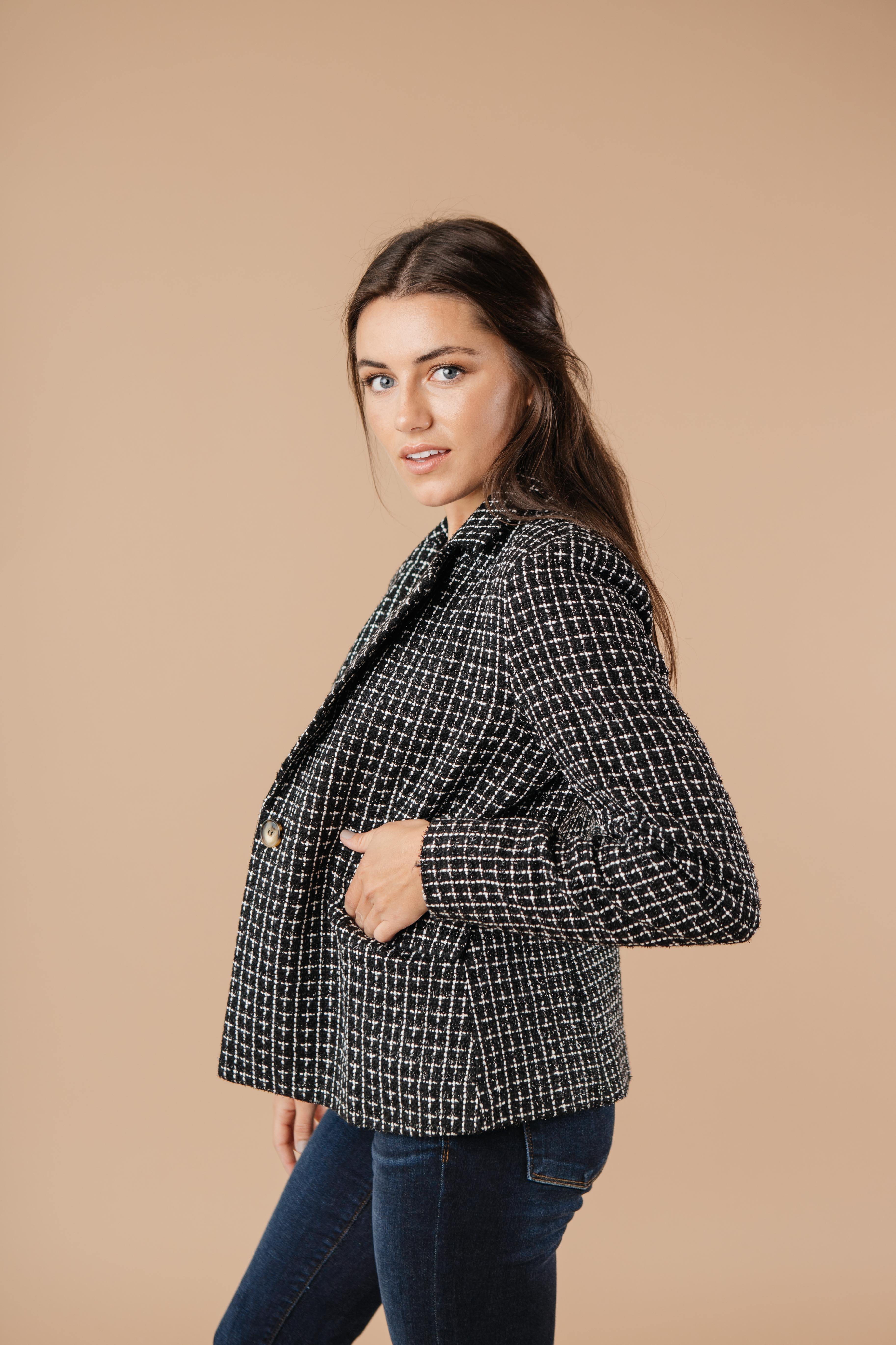 Tweedle Delightful Tweed Blazer In Black