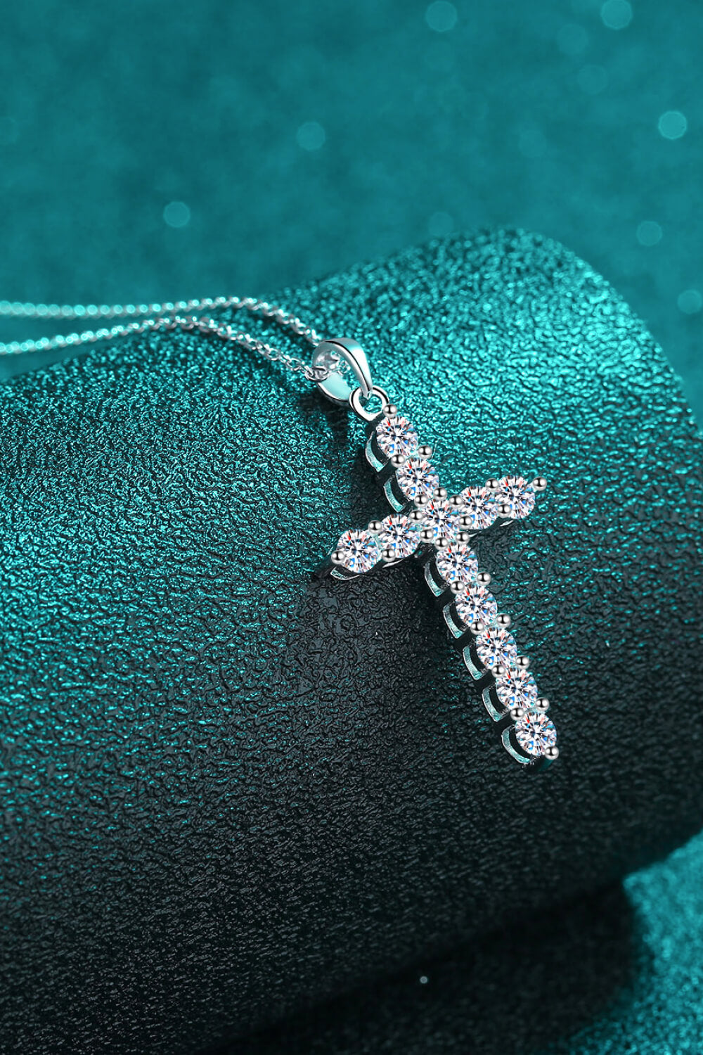 Cross Moissanite Necklace 3.6 carats