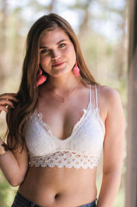 PREORDER: Ella Lace Scalloped Bralette in Ivory